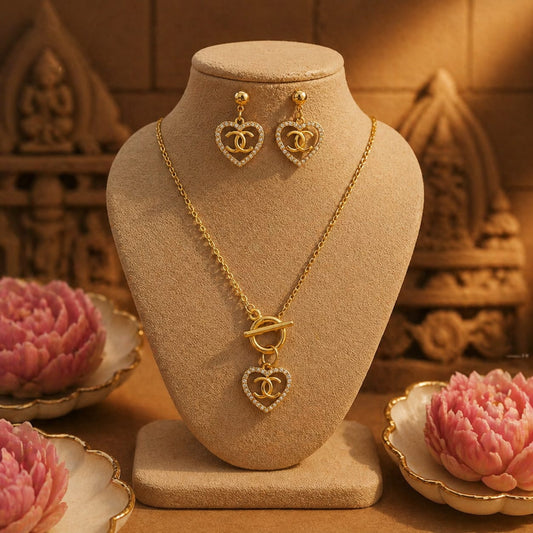 MI amor pendant necklace with earrings