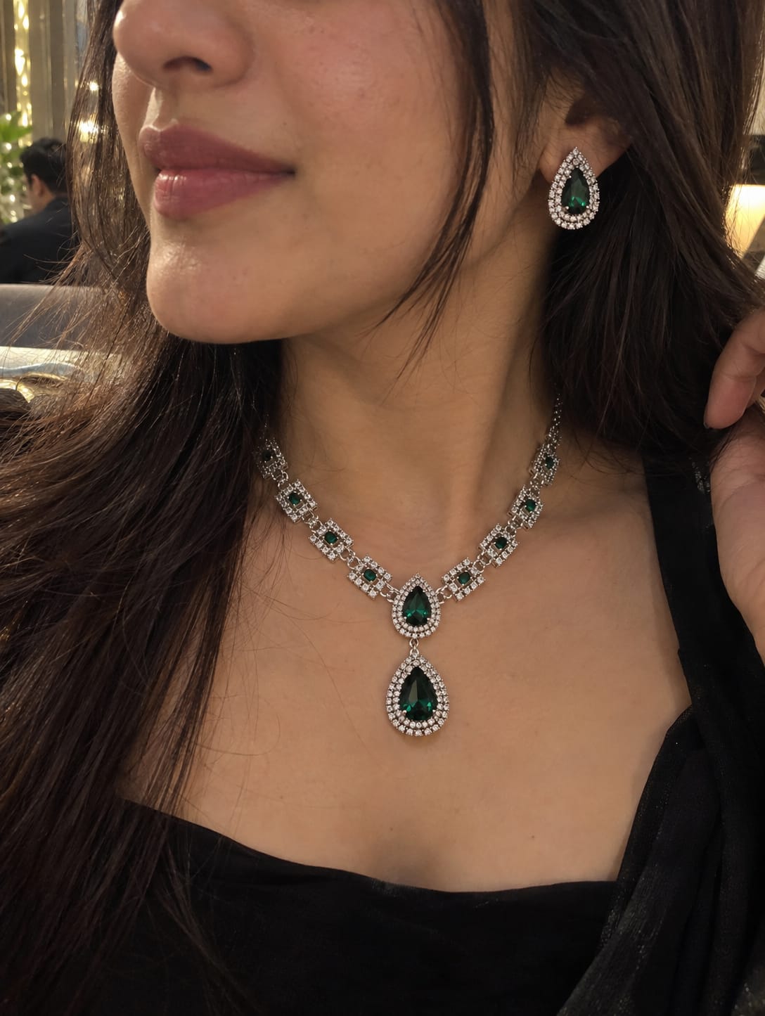 Emerald Teardrop necklace set