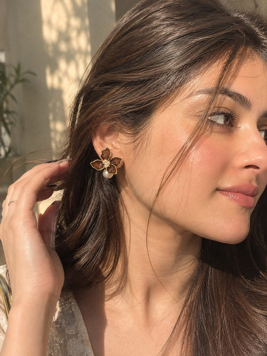 Mocha Bloom Pearl earrings
