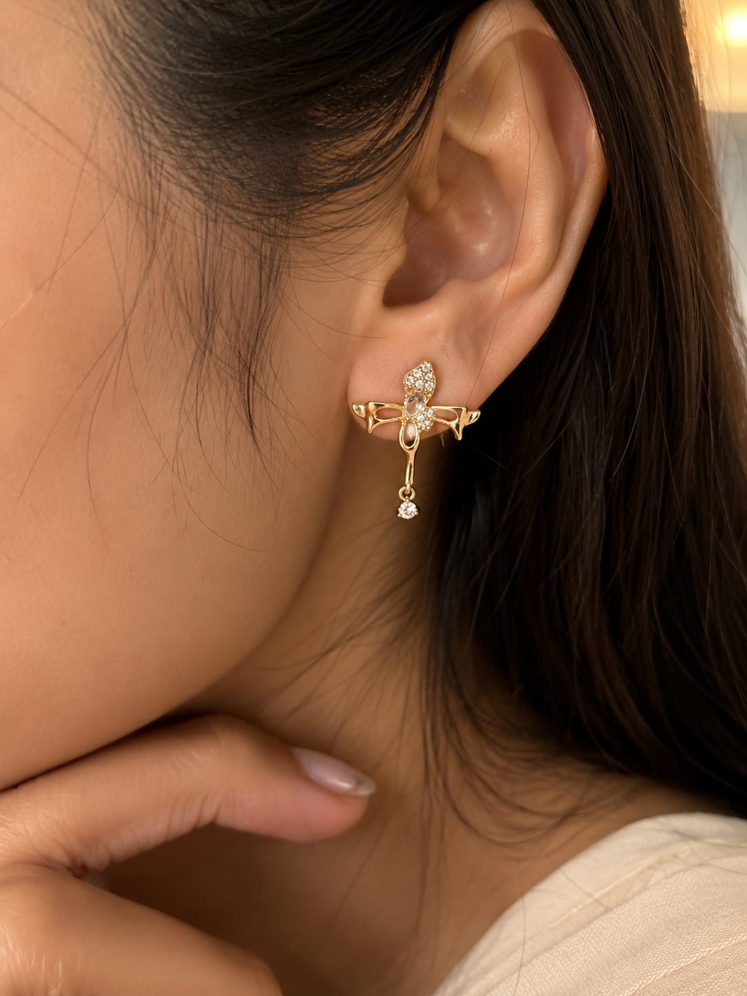 The bow belle earrings