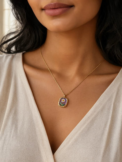 Purple floral pendant necklace