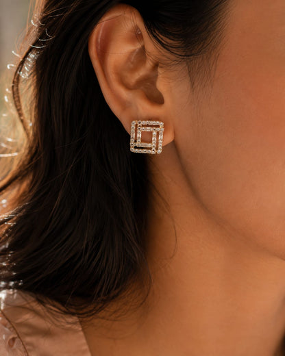 Golden maze studs