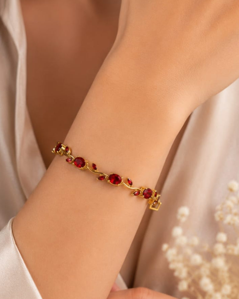 Ruby bloom Tulip bracelet