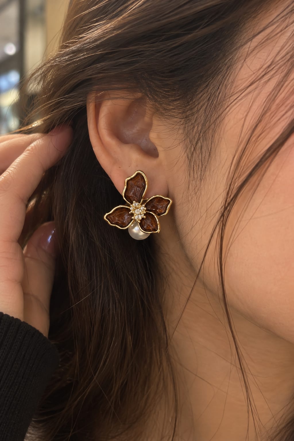 Mocha Bloom Pearl earrings