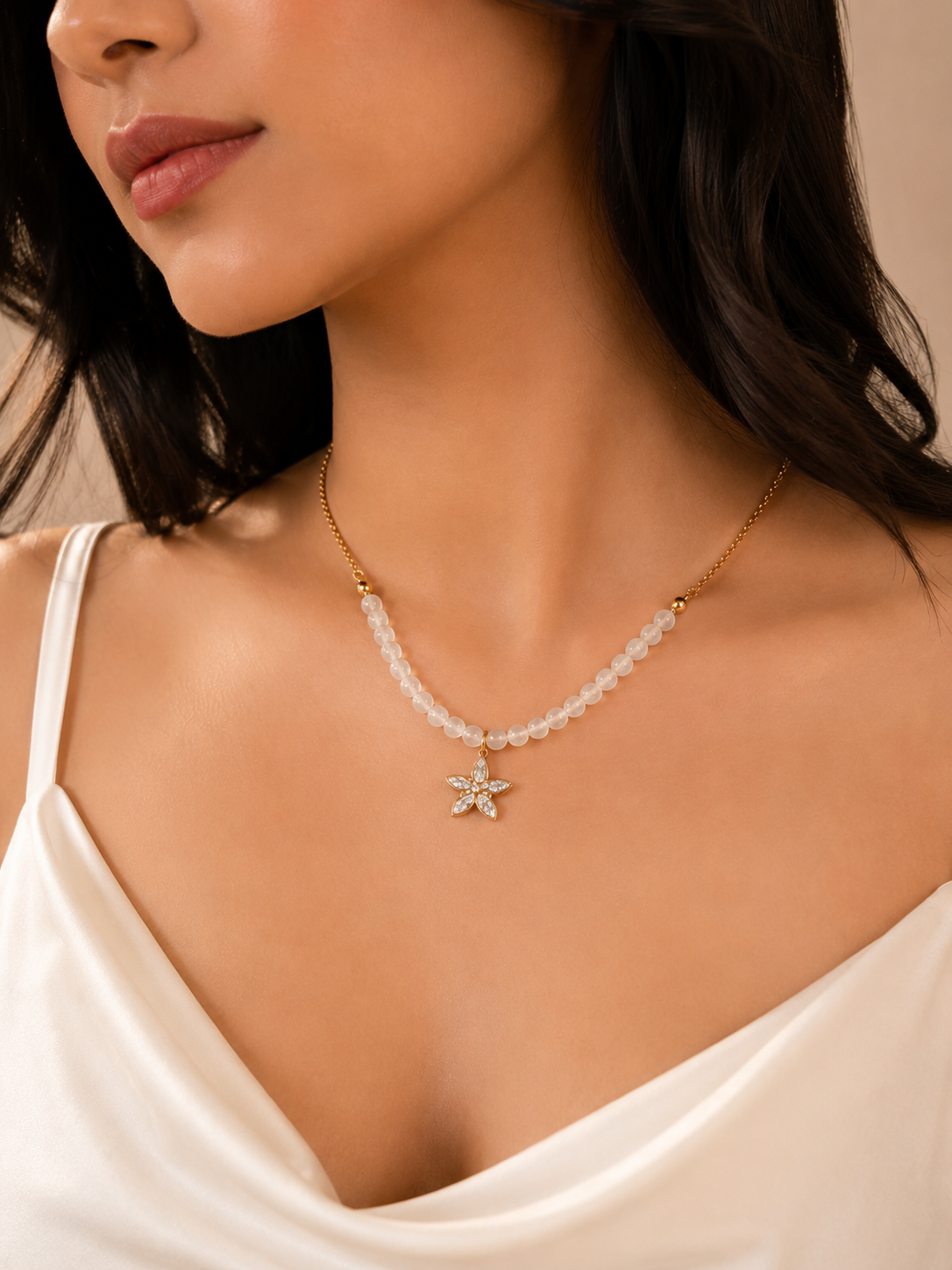 Bloom star beaded pendant necklace