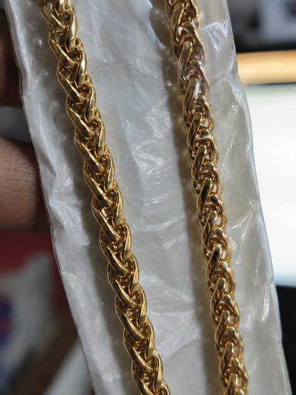 Golden cuban chain