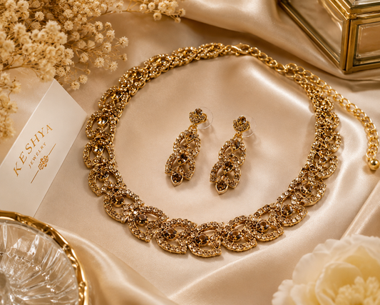 Noor antique statement necklace and earrings set
