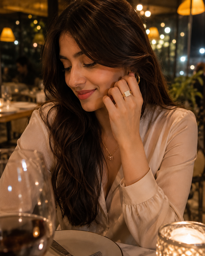 Luxe grid golden ring